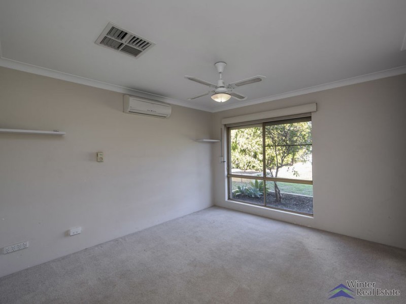 62 Kookaburra Crescent, High Wycombe WA 6057