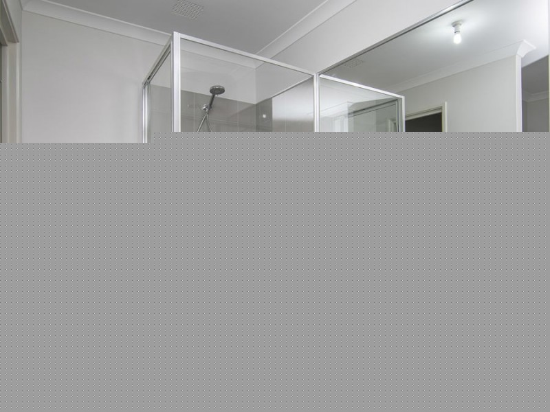 21 Simcoe Way, Caversham WA 6055