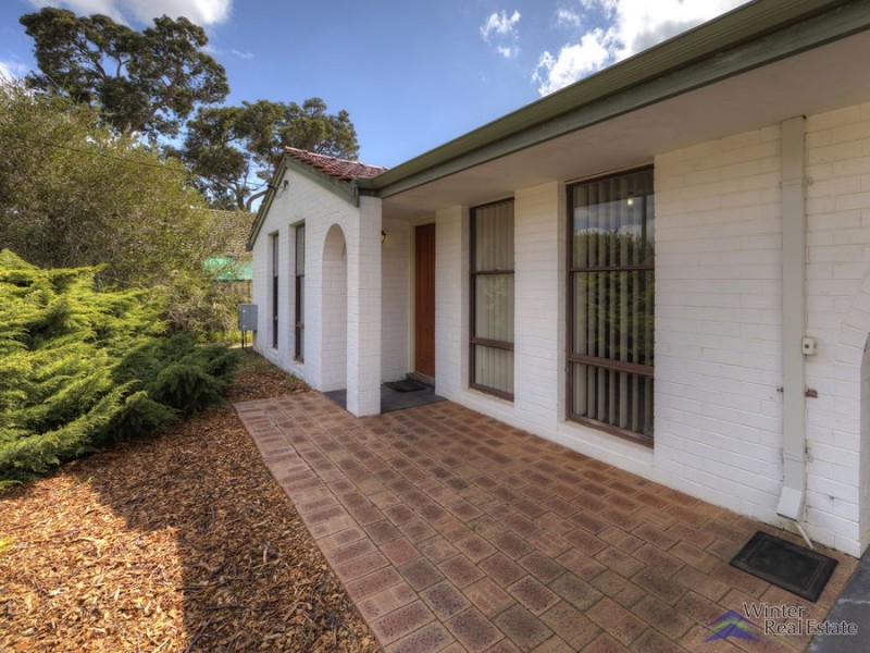 302 Kalamunda Road, Maida Vale WA 6057