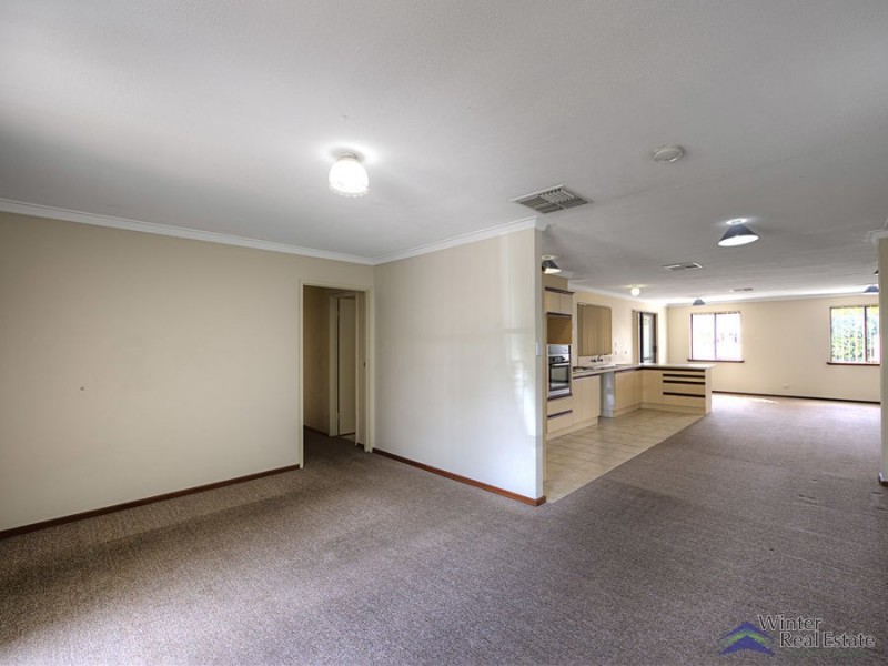 302 Kalamunda Road, Maida Vale WA 6057