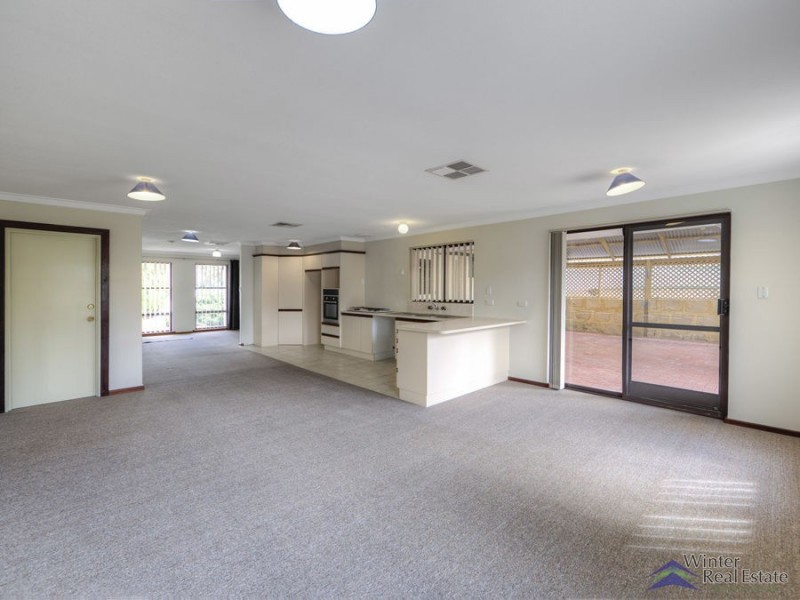 302 Kalamunda Road, Maida Vale WA 6057