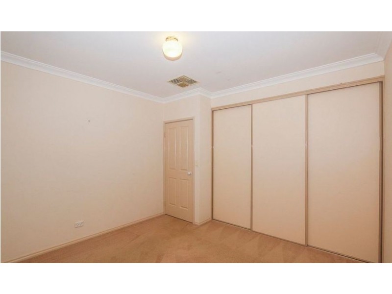 3/3 Dixon Road, Kalamunda WA 6076