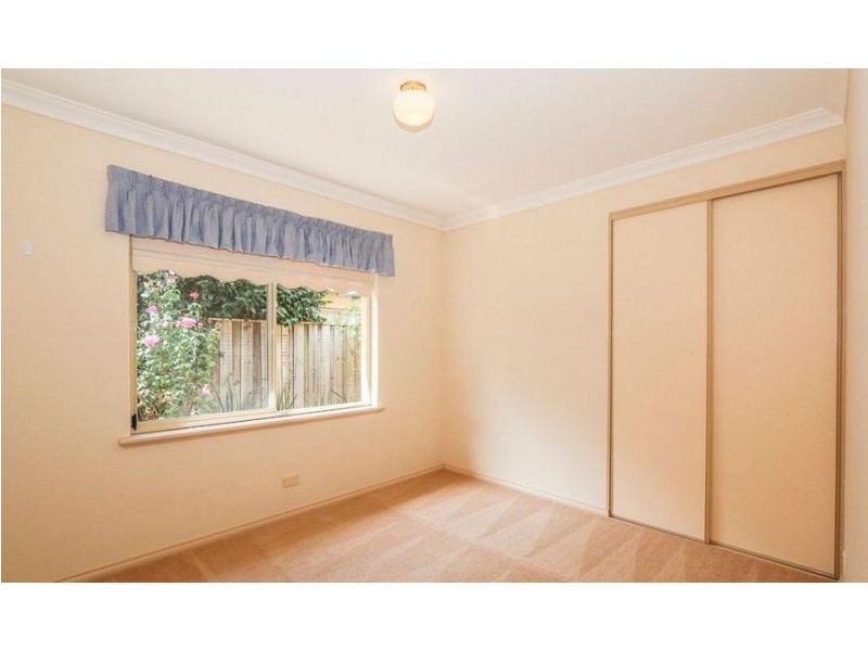 3/3 Dixon Road, Kalamunda WA 6076