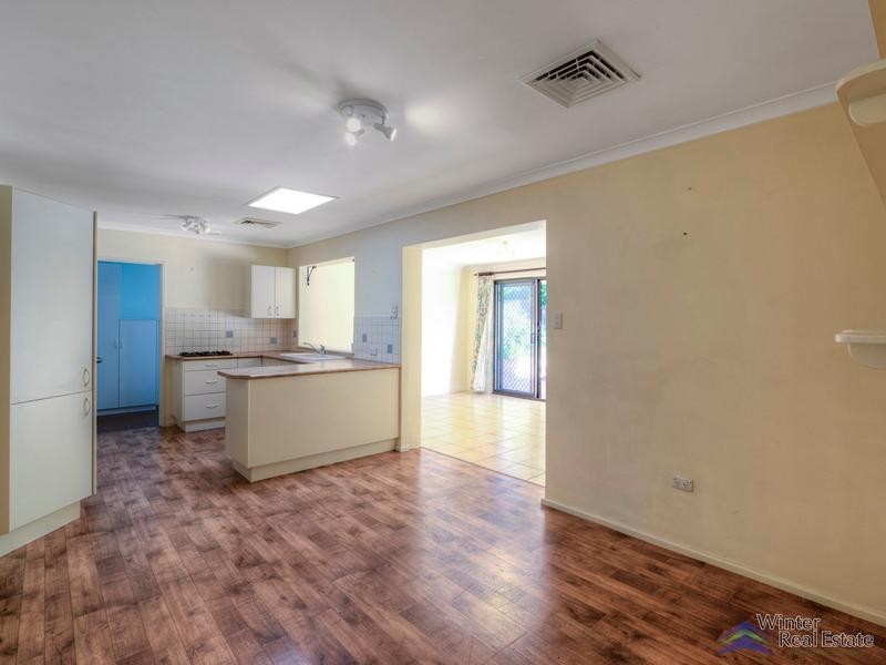 5 Banner Place, Lesmurdie WA 6076