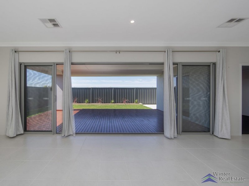 41 Castella Drive, Caversham WA 6055