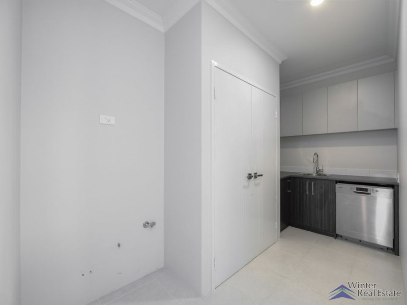 41 Castella Drive, Caversham WA 6055