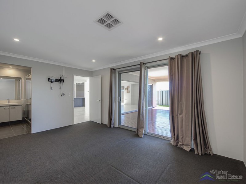 41 Castella Drive, Caversham WA 6055