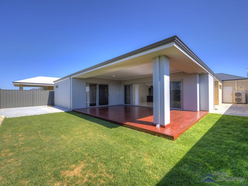 41 Castella Drive, Caversham WA 6055