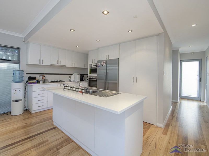 C/3 Drysdale Street, Innaloo WA 6018