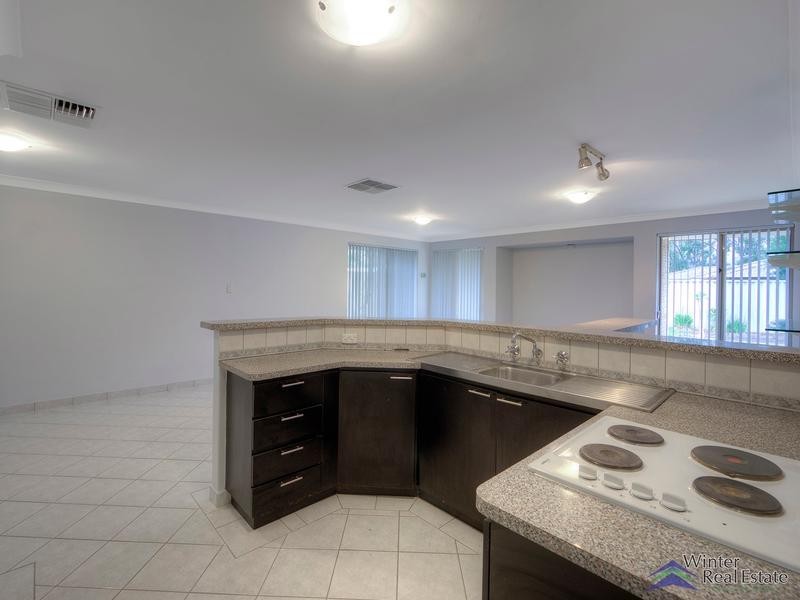 4 Finch Court, High Wycombe WA 6057