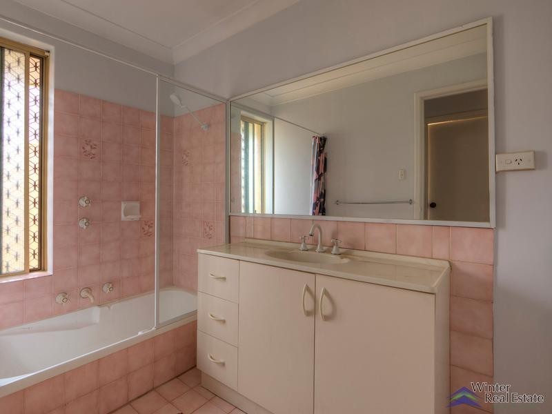 4 Finch Court, High Wycombe WA 6057