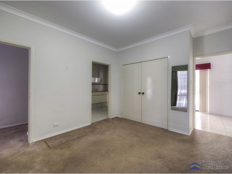 19 Ravenswood Road, Maida Vale WA 6057