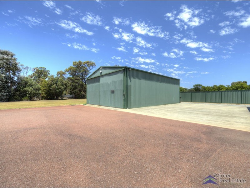 19 Ravenswood Road, Maida Vale WA 6057