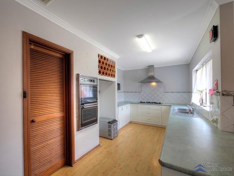 28 Corbel Street, Shelley WA 6148