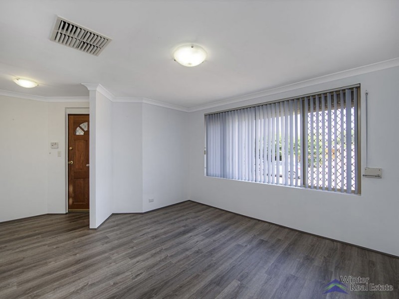 9 The Ridgeway, Swan View WA 6056