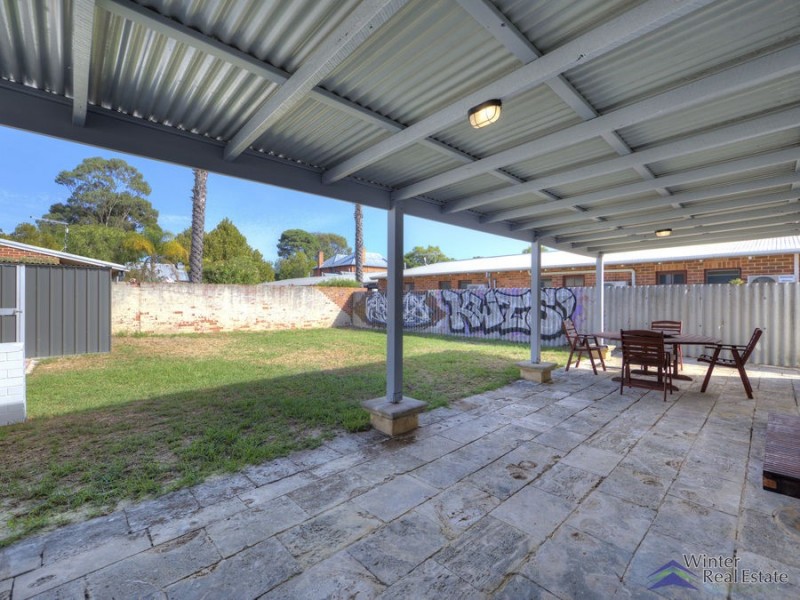 17 Hugh Street, Guildford WA 6055