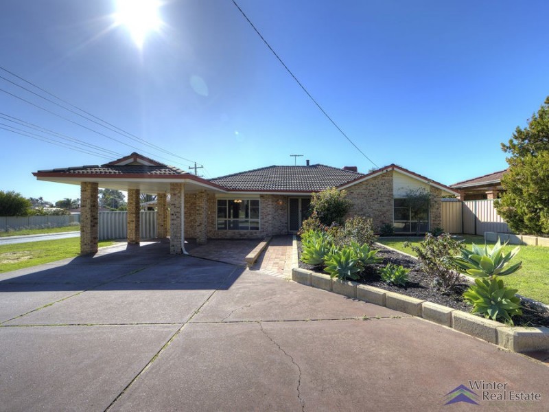 62 Kookaburra Crescent, High Wycombe WA 6057
