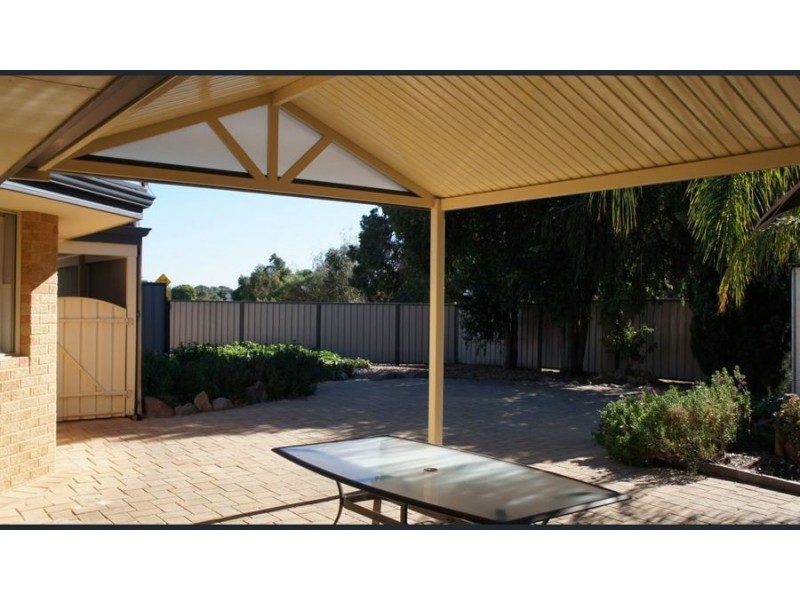 1 Lisbon Way, Seville Grove WA 6112