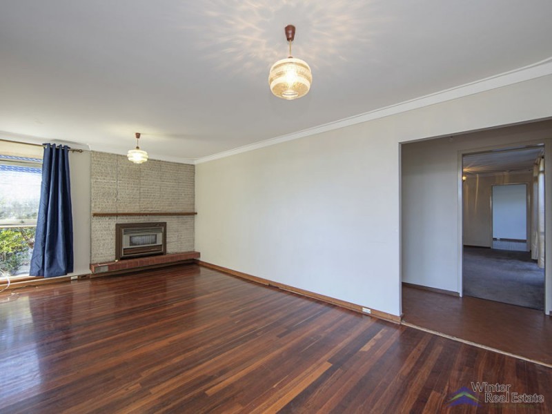 19 Cumberland Way, Bassendean WA 6054