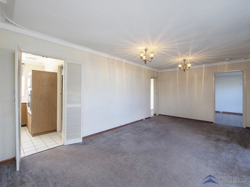 19 Cumberland Way, Bassendean WA 6054