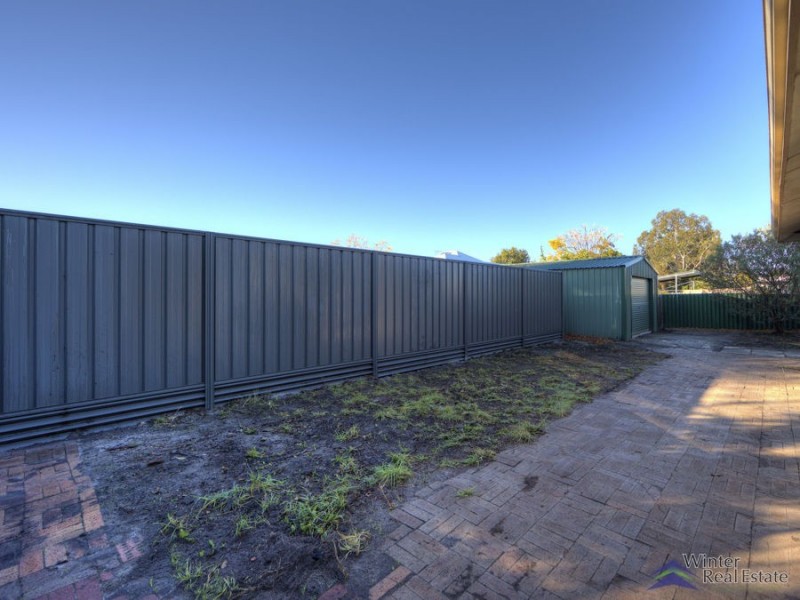 19 Cumberland Way, Bassendean WA 6054