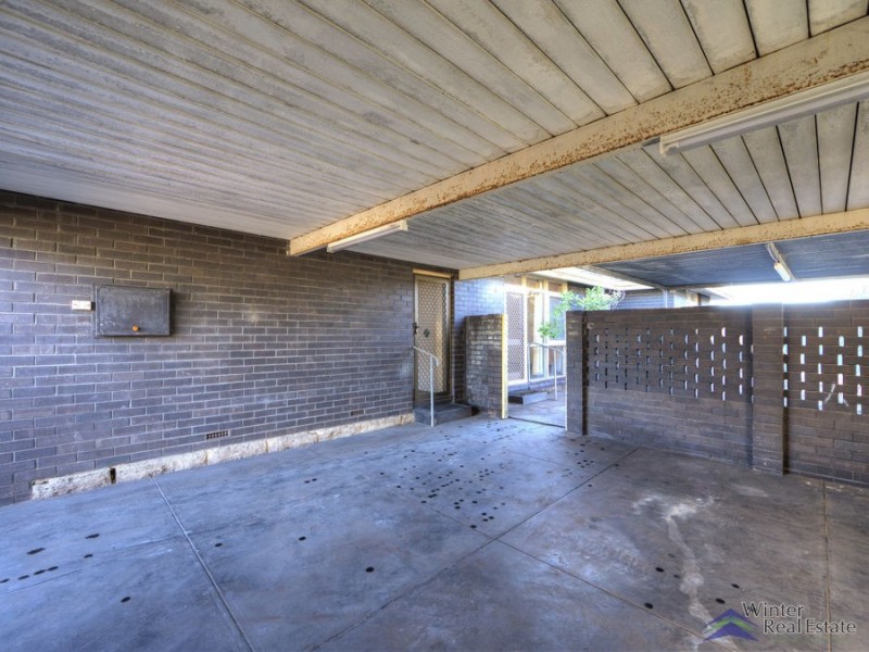 19 Cumberland Way, Bassendean WA 6054