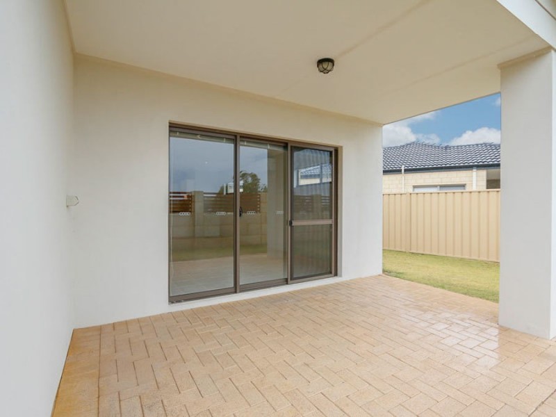 5 Sparkwell Lane, Butler WA 6036