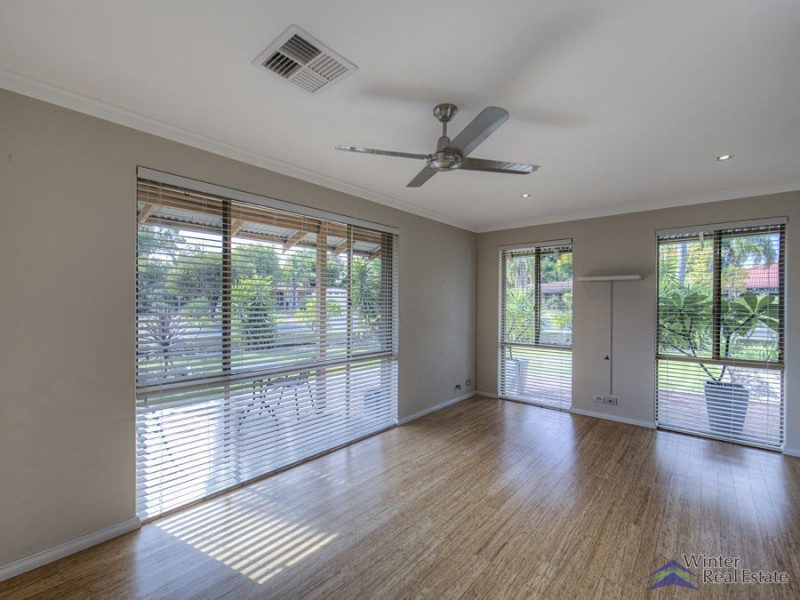 41 Lorikeet Loop, High Wycombe WA 6057