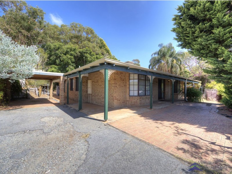 11 Bamlett Street, Mount Nasura WA 6112