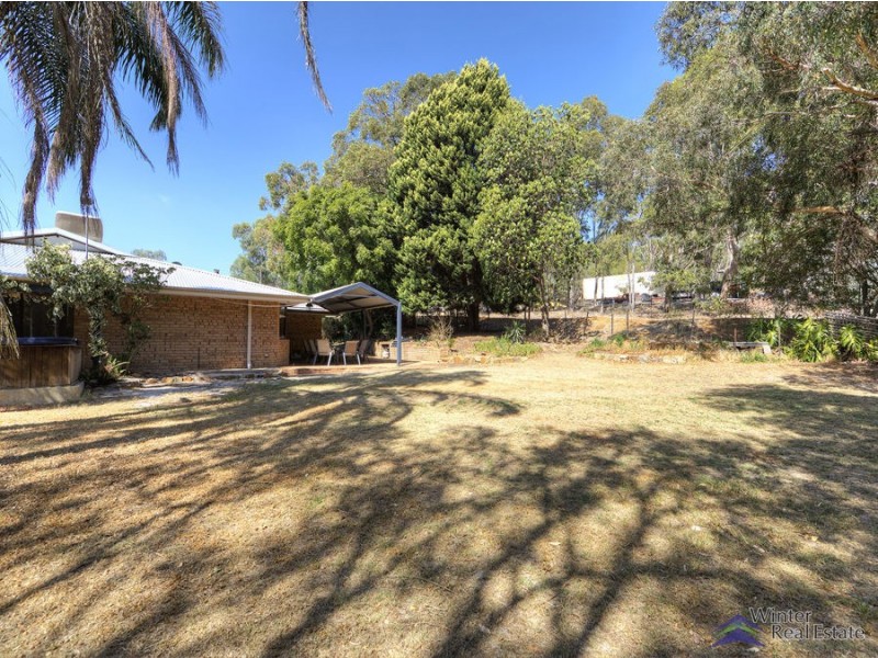 11 Bamlett Street, Mount Nasura WA 6112