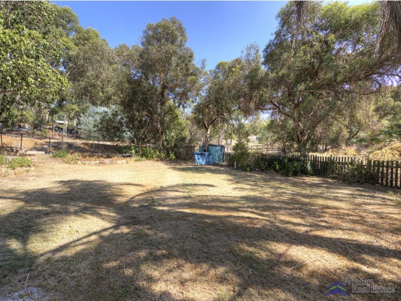 11 Bamlett Street, Mount Nasura WA 6112