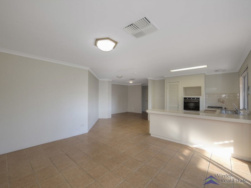 13 Coola Place, High Wycombe WA 6057