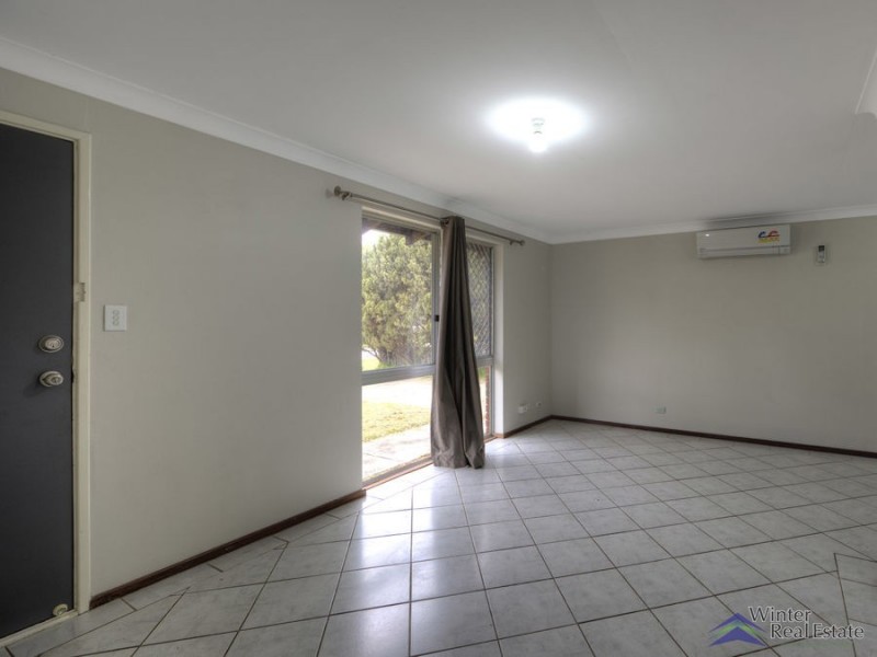 6 Redross Court, Armadale WA 6112