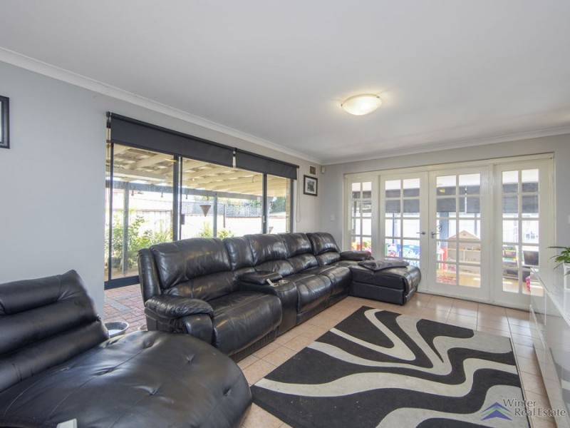 7 Agate Way, Maida Vale WA 6057