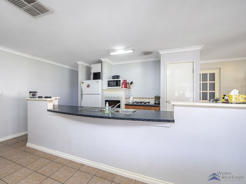 7 Agate Way, Maida Vale WA 6057