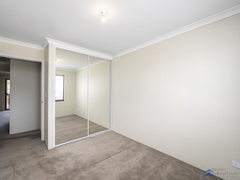 7 Auburn Lane, Forrestfield WA 6058