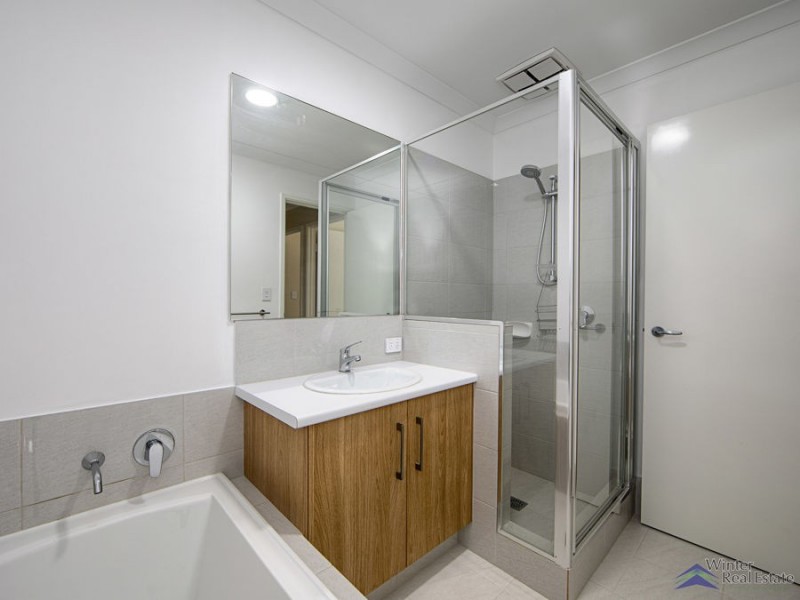 7 Auburn Lane, Forrestfield WA 6058