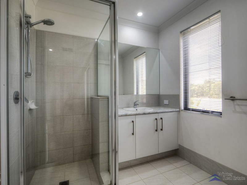 7 Auburn Lane, Forrestfield WA 6058