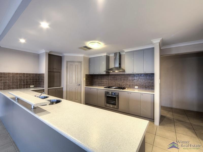 48 Wyatt Road, Hocking WA 6065