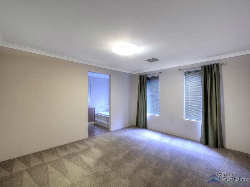 48 Wyatt Road, Hocking WA 6065