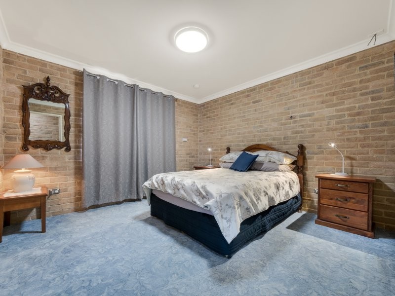 13 Brennan Crescent, Oberon NSW 2787