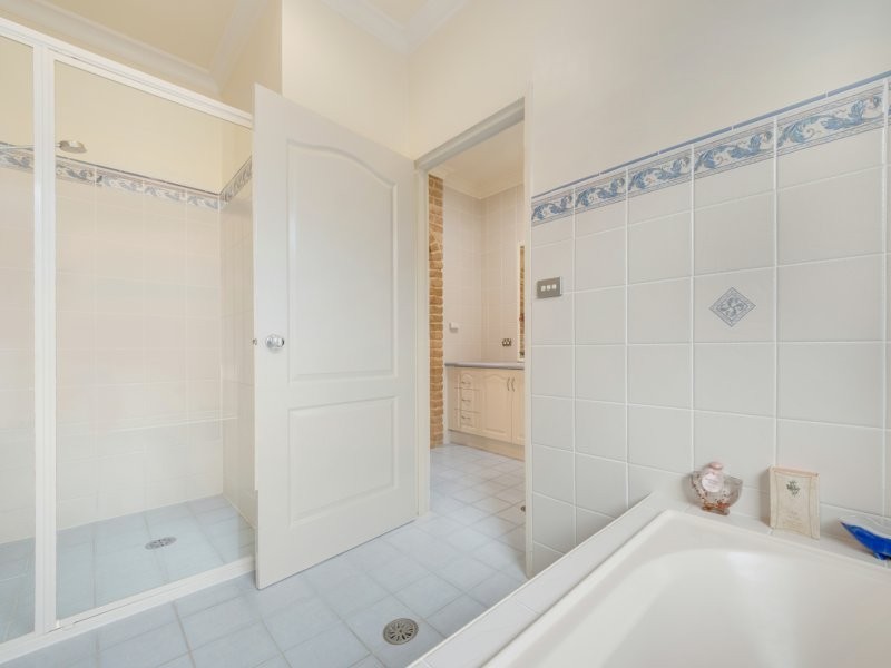 13 Brennan Crescent, Oberon NSW 2787