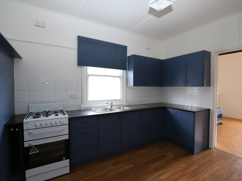6 Cook Street, Oberon NSW 2787