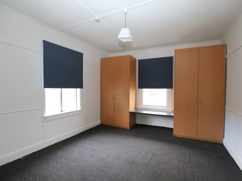 6 Cook Street, Oberon NSW 2787