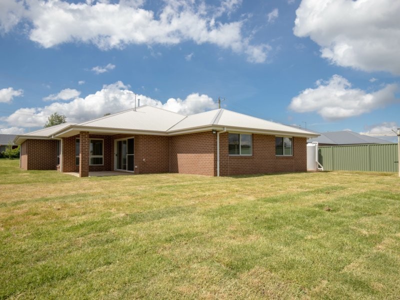 25 Springfield Street, Oberon NSW 2787