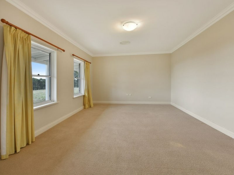 207 Meadows Road, Oberon NSW 2787