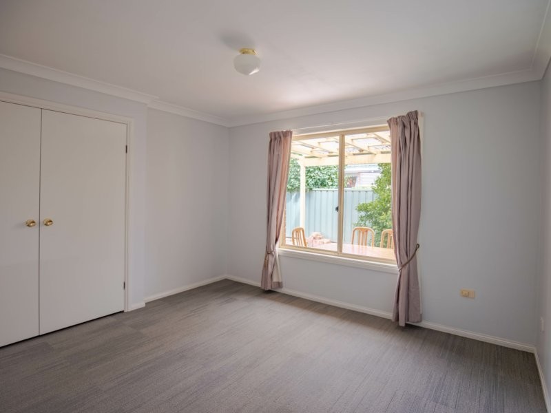 2A Carrington Avenue, Oberon NSW 2787