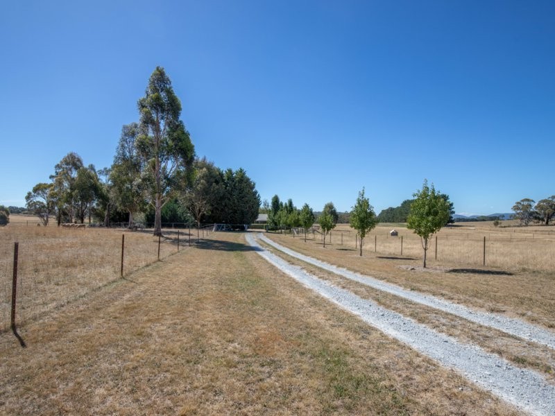 267 McKeons Creek Road, Oberon NSW 2787