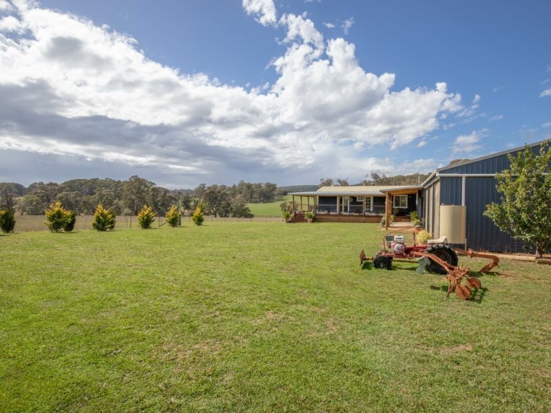 80 Currys Road, Oberon NSW 2787