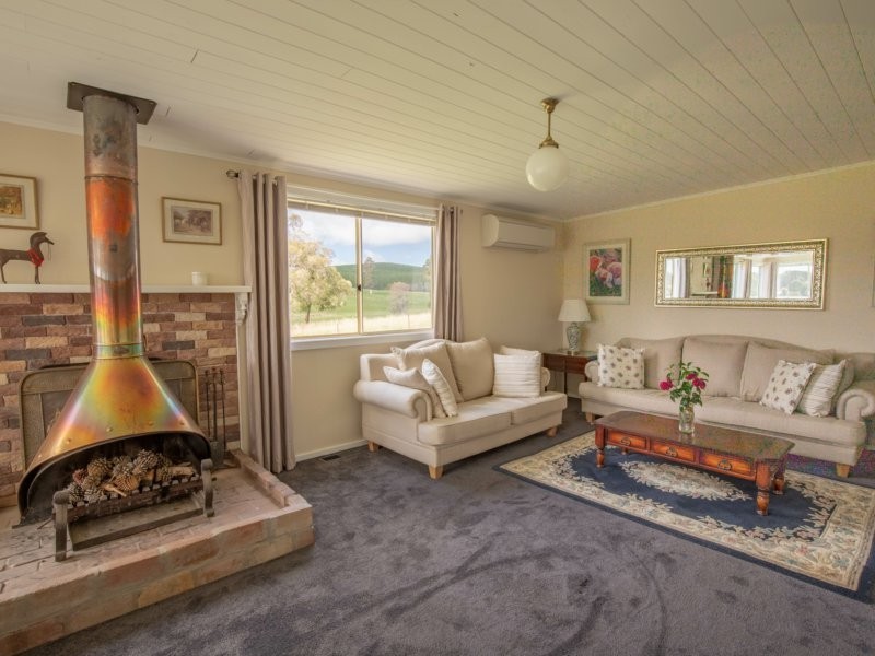 80 Currys Road, Oberon NSW 2787